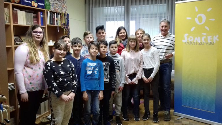12 učencev OŠ Grad obiskalo naš varstveno delovni center v Murski Soboti
