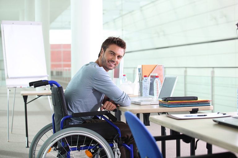 Državni zbor soglasno sprejel Zakon o socialnem vključevanju invalidov