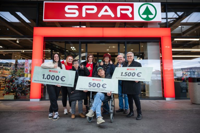 SPAR Slovenija ob odprtju prenovljene trgovine v Semedeli podprl tudi Društvo Sonček Koper